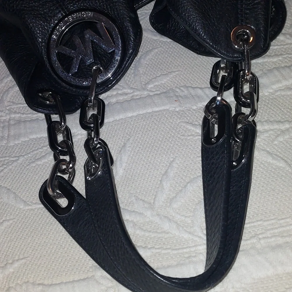 Michael Kors Fulton Hobo Bag - Picture 6 of 16